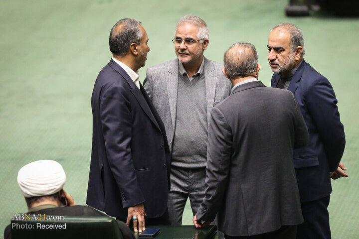 صحن علنی مجلس - ۲۴ دی