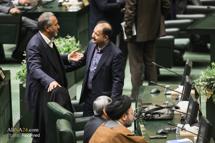 صحن علنی مجلس - ۲۴ دی