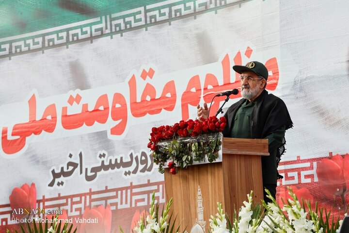 تشییع پیکر ۱۰۰ شهید مردمی و مدافع امنیت
