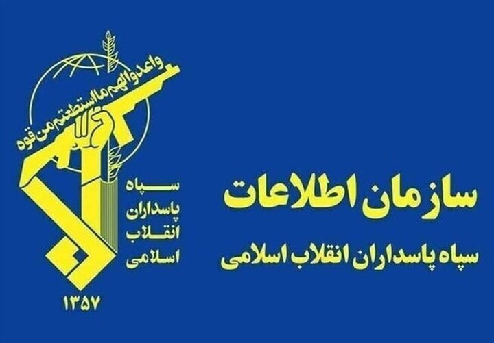 دشمن درپی خبرسازی و القای ناامیدی است