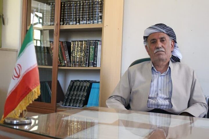 ماموستا ابن الخیاط در گفت‌وگو با ابنا: ترامپ حق دخالت در امور ایران را ندارد؛ اگر دلسوز است به فکر سیاه‌پوستان آمریکا باشد که زجر می‌کشند