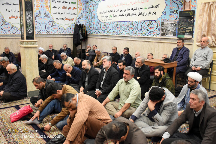 نشست قرار معنوی با سخنرانی آیت‌الله رمضانی در رشت