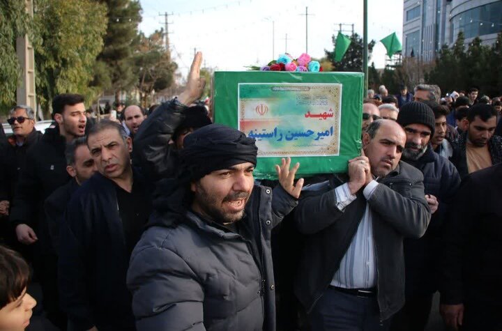 پیکر شهید وطن شهید راستینه امروز در قم تشییع شد