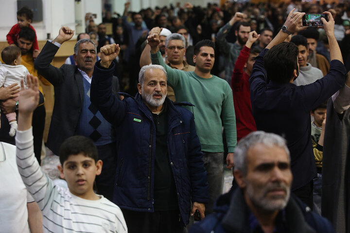 Photos: Eid al-Mab'ath celebrated at Hazrat Masoumeh holy shrine
