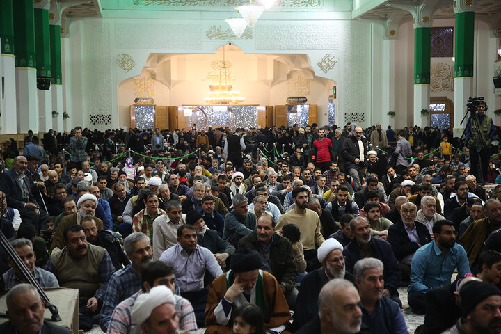 Photos: Eid al-Mab'ath celebrated at Hazrat Masoumeh holy shrine