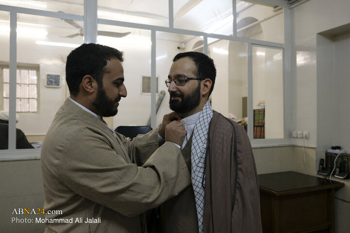 Photos: Turban-wearing ritual held in Qom on Eid al- Mab'ath