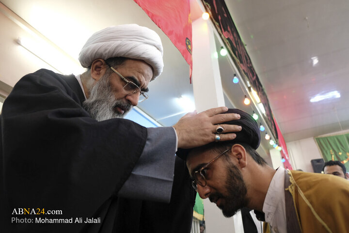 Photos: Turban-wearing ritual held in Qom on Eid al- Mab'ath