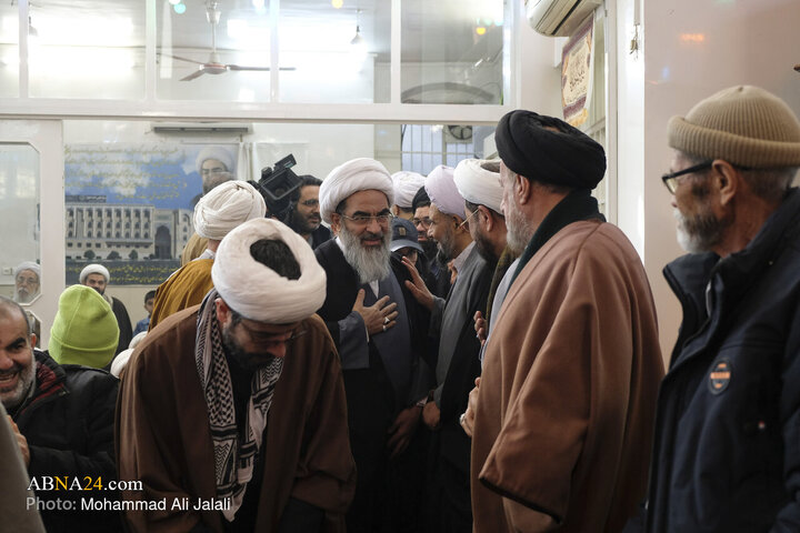 Photos: Turban-wearing ritual held in Qom on Eid al- Mab'ath