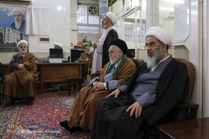 Photos: Turban-wearing ritual held in Qom on Eid al- Mab'ath