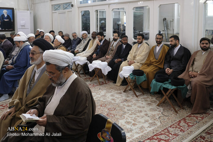 Photos: Turban-wearing ritual held in Qom on Eid al- Mab'ath
