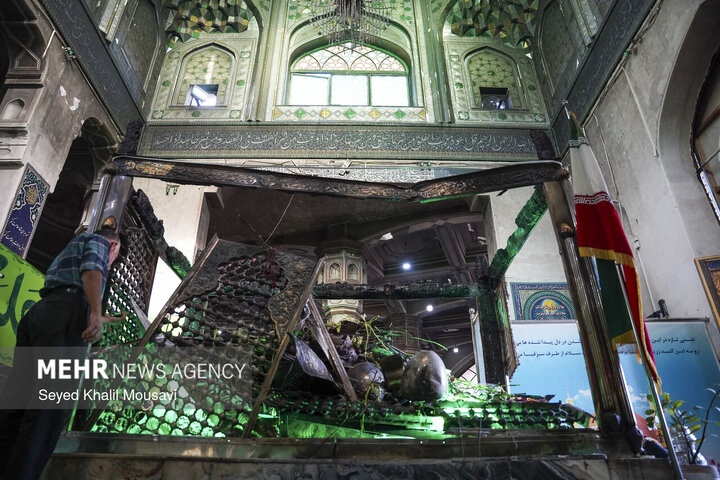 Photos: Sabz Qaba holy shrine damaged during Dezful riots