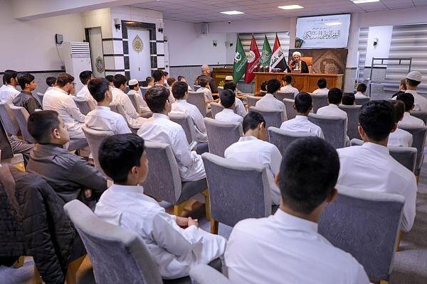 به‌مناسبت روز ملی قرآن کریم و عید مبعث، آستان مقدس عباسی دو محفل قرآنی برگزار کرد