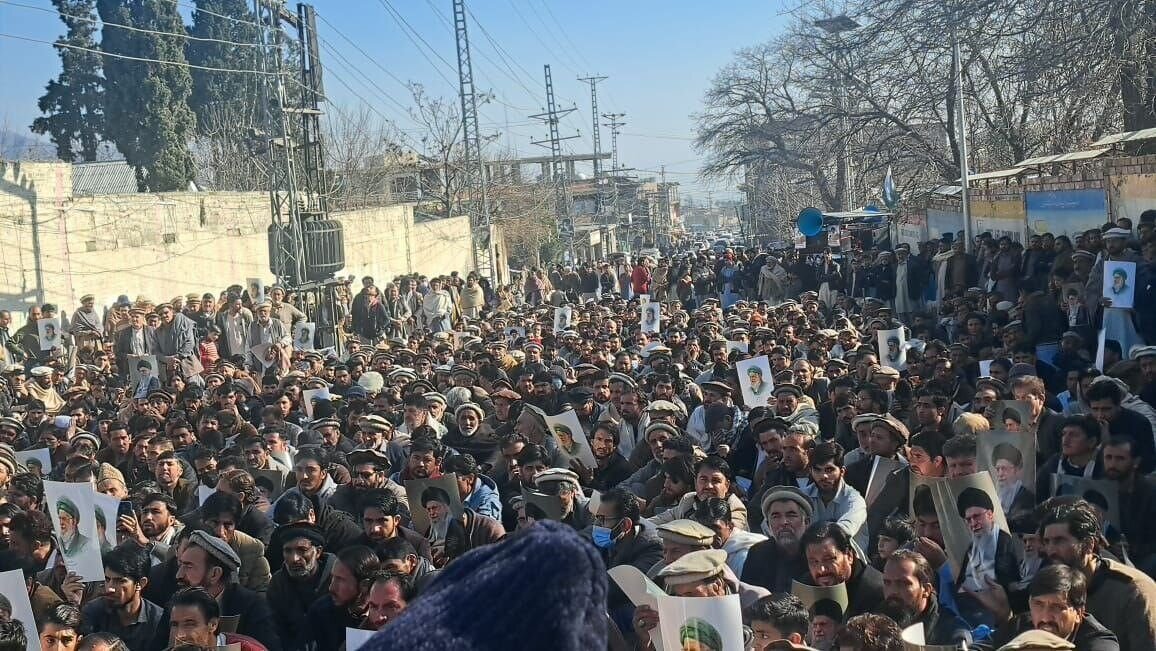 Pakistani people express solidarity with Iran over foreign-backed unrest