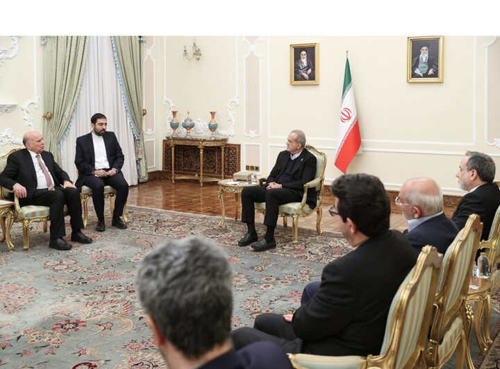 پزشکیان: روابط مستحکم و تاریخی دو ملت ایران و عراق تا به امروز پایدار بوده و پس از این نیز پایدار خواهد ماند