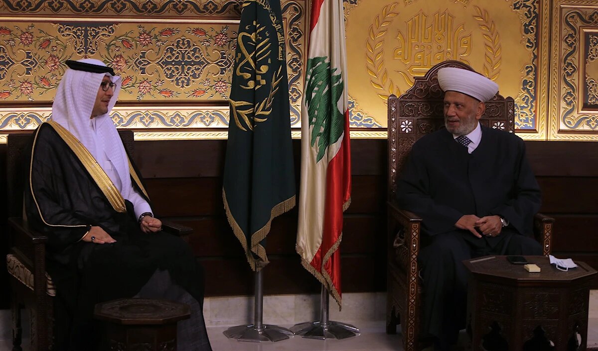 سفیر سعودی: نجات لبنان تنها در محدود کردن سلاح‌ها نهفته است