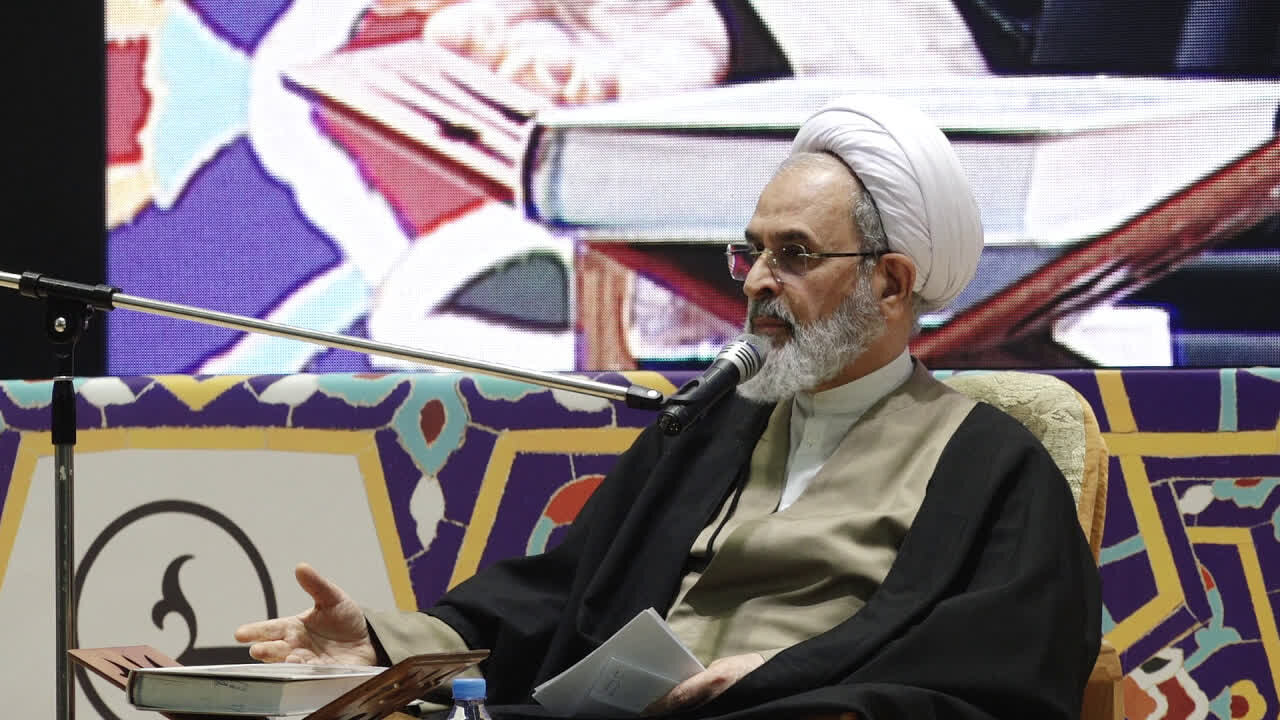 ولایت فقیه، خط قرمز همه دلدادگان جبهه اسلامی است
