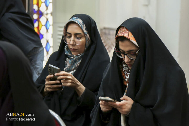 نشست خبری کنگره ملی شعر «قبای سوخته»