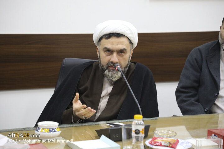 دیدار اعضای پژوهشکده تاریخ و سیره اهل‌بیت (ع) با آیت‌الله رمضانی