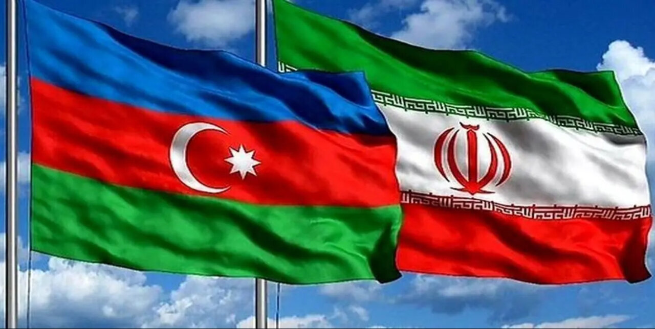 بیعت روحانیون کشور آذربایجان مقیم در مشهد مقدس به مناسبت انتخاب رهبر انقلاب