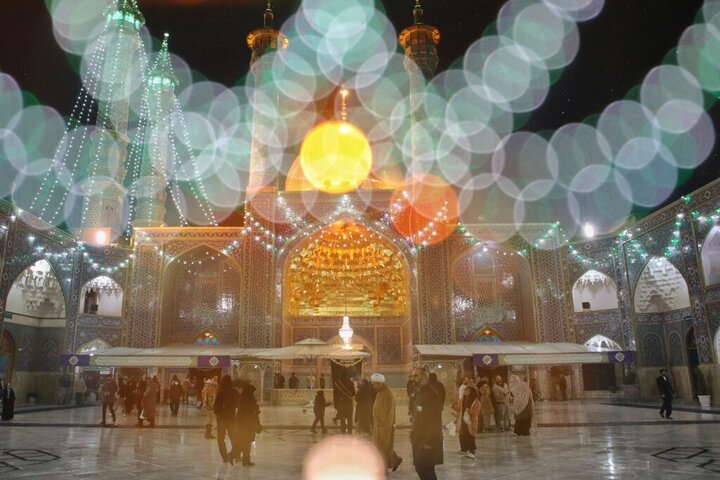 Photos: Snowy atmosphere of Fatima Masoumeh shrine on eve of Hazrat Abbas birth anniversary
