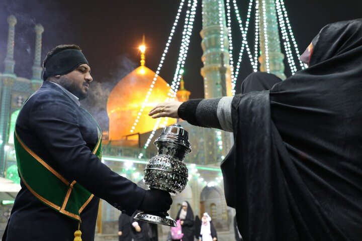 Photos: Snowy atmosphere of Fatima Masoumeh shrine on eve of Hazrat Abbas birth anniversary