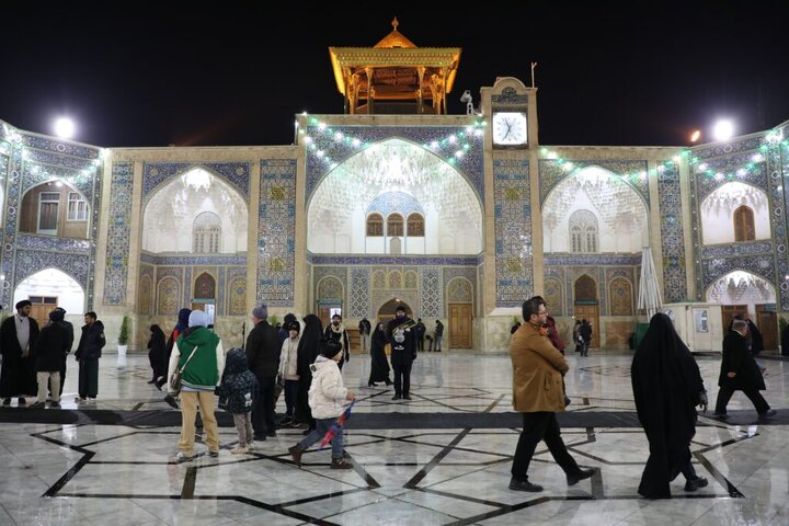 Photos: Snowy atmosphere of Fatima Masoumeh shrine on eve of Hazrat Abbas birth anniversary