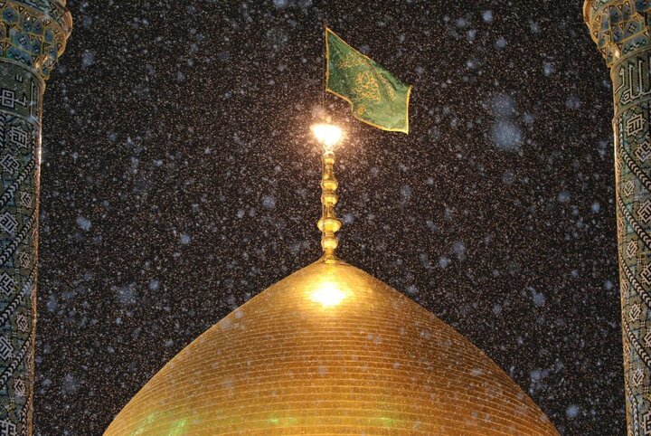 Photos: Snowy atmosphere of Fatima Masoumeh shrine on eve of Hazrat Abbas birth anniversary