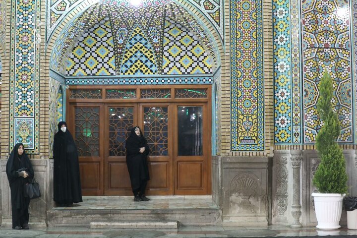 Photos: Snowy atmosphere of Fatima Masoumeh shrine on eve of Hazrat Abbas birth anniversary
