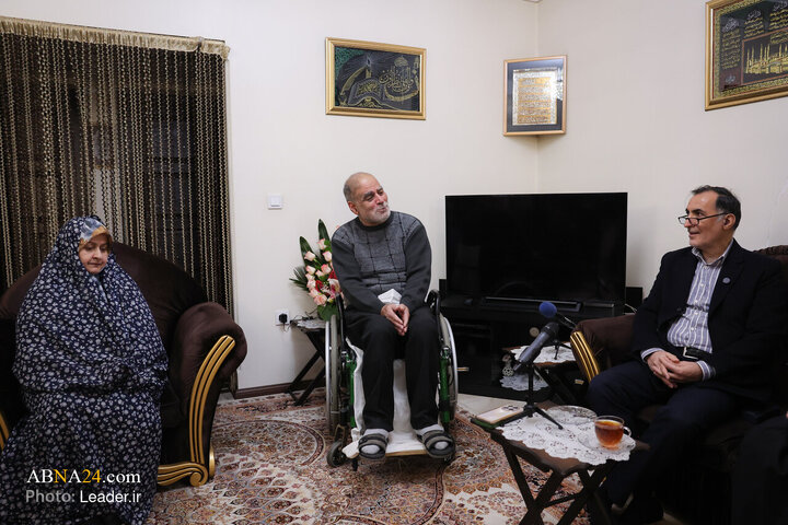 Photos: Supreme Leader’s representatives visit Iranian veterans’ homes