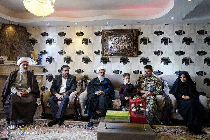 Photos: Supreme Leader’s representatives visit Iranian veterans’ homes