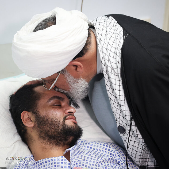 Photos: Supreme Leader’s representatives visit Iranian veterans’ homes