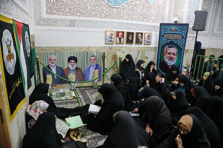 Photos: Unveiling of Martyr Izadi’s Tombstone at Hazrat Masoumeh Holy Shrine