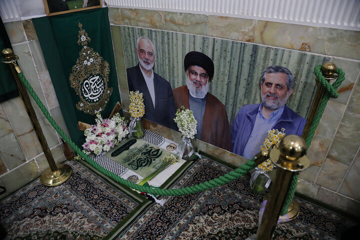 Photos: Unveiling of Martyr Izadi’s Tombstone at Hazrat Masoumeh Holy Shrine