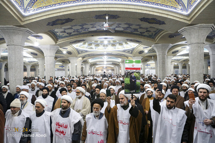 اجتماع حوزویان در محکومیت اهانت به قرآن و مقدسات اسلامی