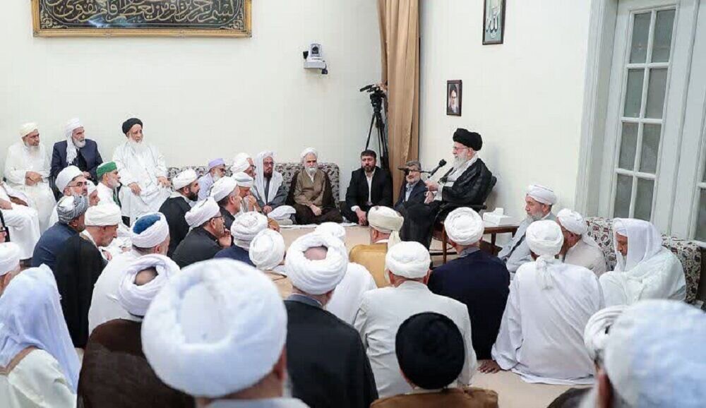 Dozens of Iran’s Sunni cleric voice strong support for Imam Khamenei, Islamic Republic