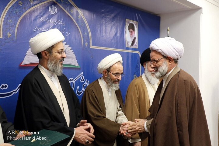 Photos: Seventh “Islamic Governance Book of Year” Conference