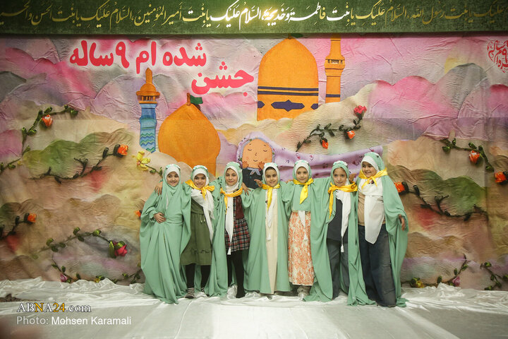 مراسم جشن تکلیف دو هزار دختر ۹ ساله در حرم حضرت فاطمه معصومه(س)