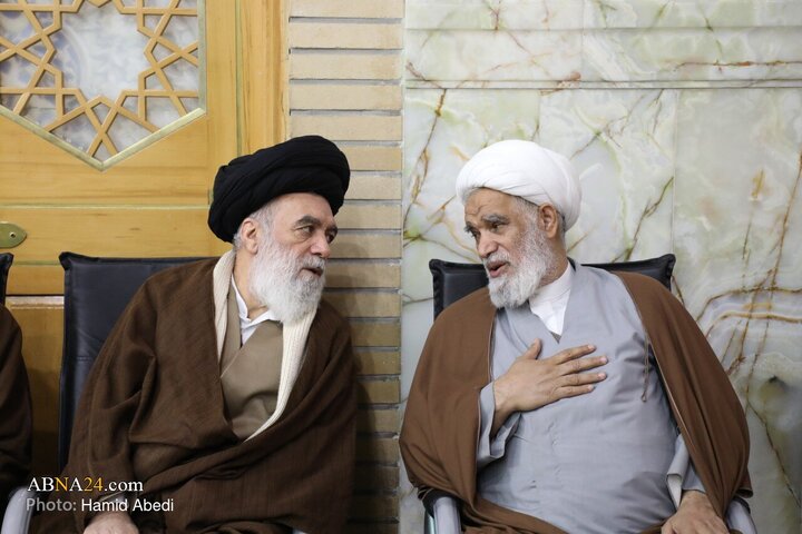مراسم گرامیداشت شهدای اغتشاشات اخیر در حرم حضرت معصومه(س)