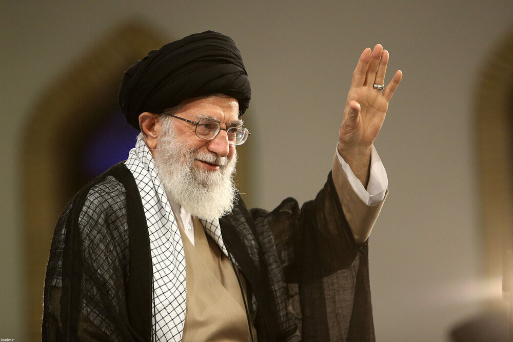 600 Sunni Scholars Voice Support for Ayatollah Khamenei, Condemn Threats