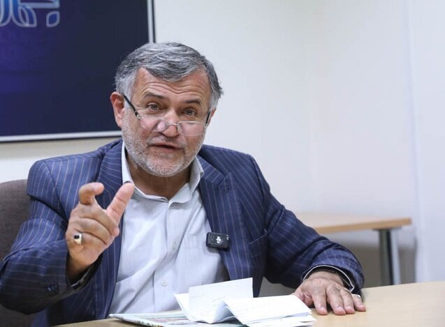 مدیریت جهادی تنها راه عبور از گردنه‌های دشوار پیش‌رو است