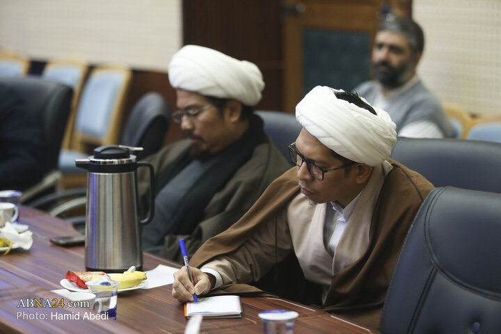 Photos: Members of the Indonesian, Thai, Malaysian Seminary Students Associations meets Secretary General of AhlulBayt World Assembly