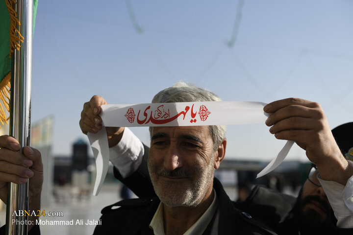 Photos: Sweeping Ceremony of Servants of Jamkaran Mosque