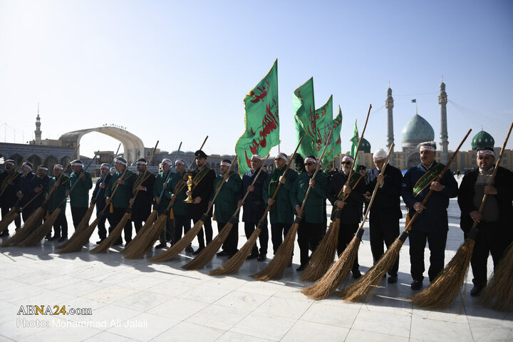 Photos: Sweeping Ceremony of Servants of Jamkaran Mosque