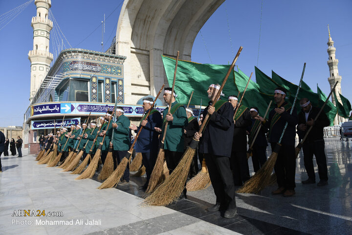 Photos: Sweeping Ceremony of Servants of Jamkaran Mosque