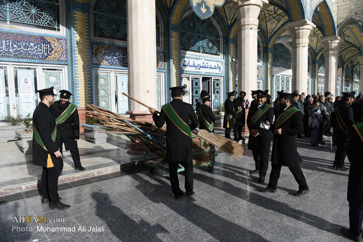 Photos: Sweeping Ceremony of Servants of Jamkaran Mosque