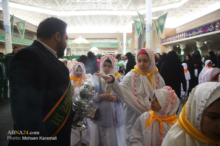 مراسم جشن «شده ام ۹ ساله» با حضور ۲ هزار دختر نومکلف از شهرهای مختلف سراسر ایران (۹بهمن ۱۴۰۴) به میزبانی حرم مطهر حضرت فاطمه معصومه سلام الله علیها برگزار شد.
