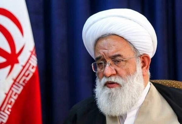 Ayatollah Rashad: IRGC at Forefront of Fight Against Terrorism