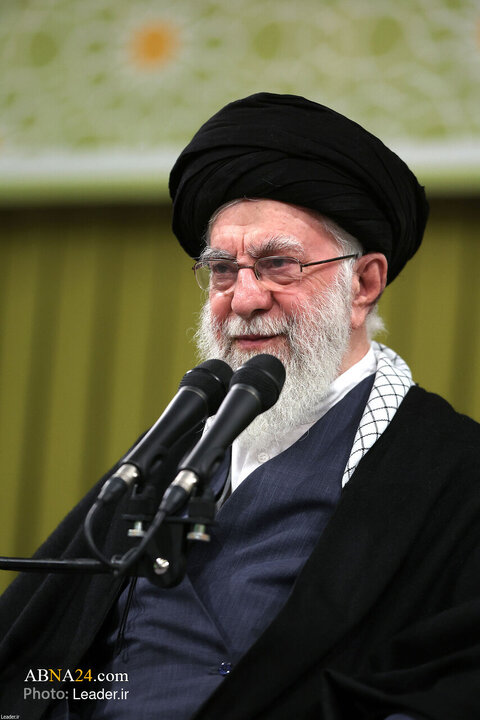 Leader