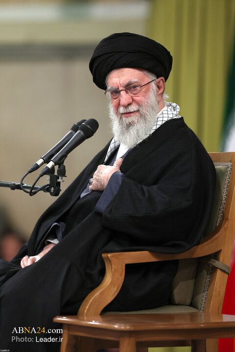 Leader