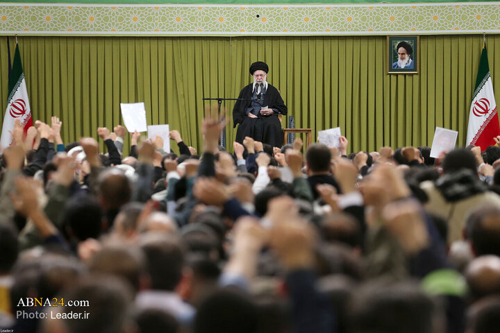Leader